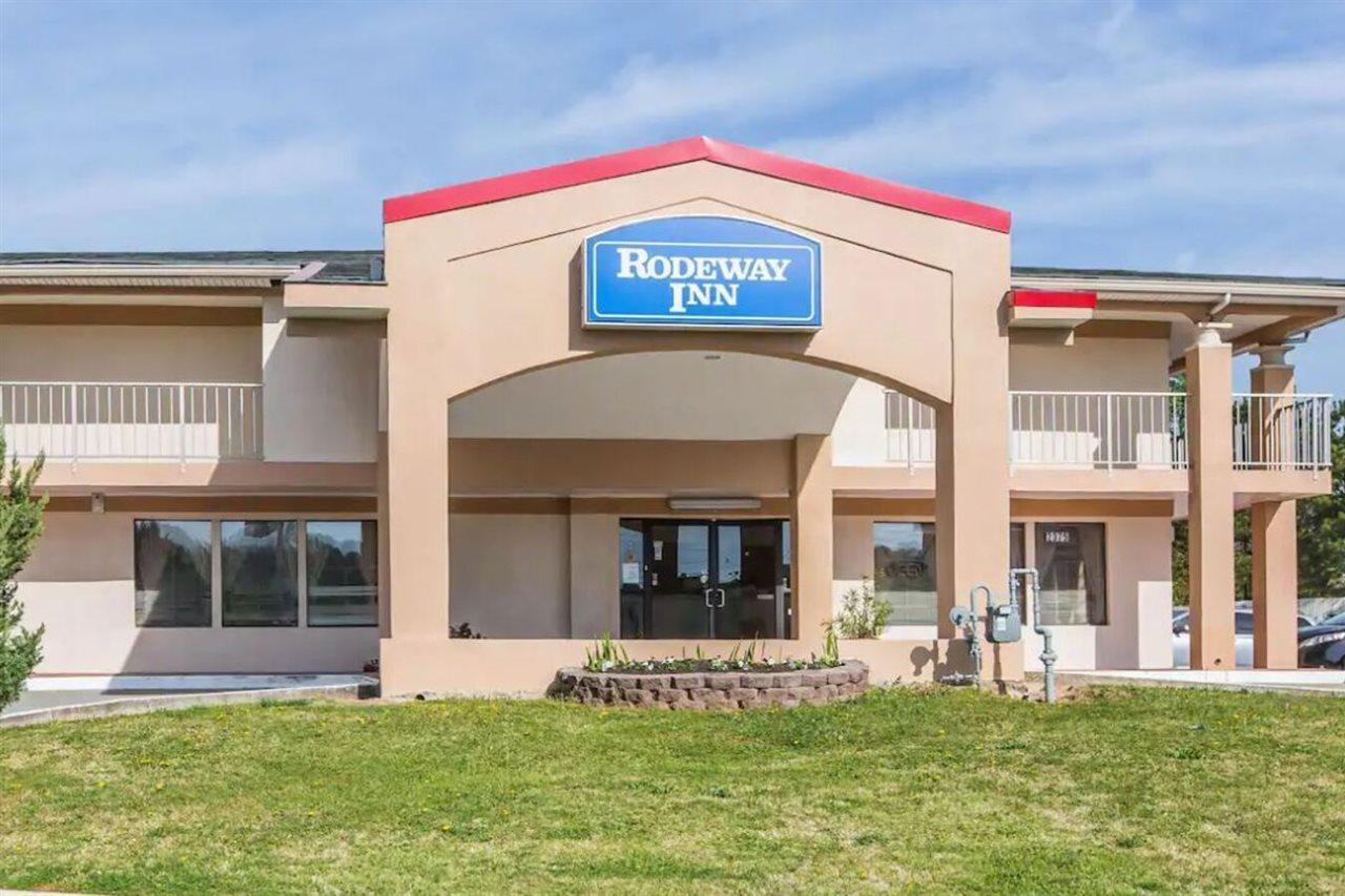 Rodeway Inn Marietta Exterior photo